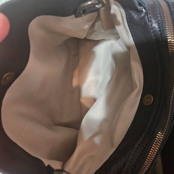 AMERICAN LEATHER CO. Lenox Triple Entry Satchel - Picture 5 of 7